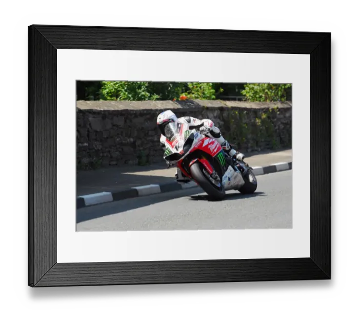 Framed Print : Josh Brookes (Yamaha) 2014 Superbike TT Framed Print : Josh Brookes (Yamaha) 2014 Superbike TT