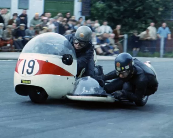 Terry Vinicombe & John Flaxman (BSA) 1965 Sidecar TT
