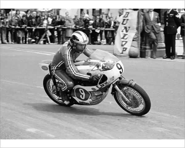 Phil Read (Yamaha) 1972 Lightweight TT