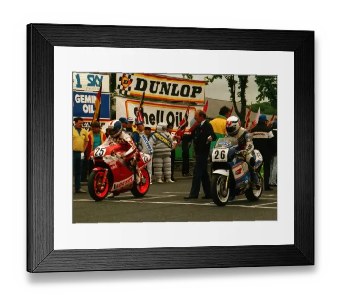 Framed Print : Mark Phillips (Bimota Yamaha) and Jamie Whitham (Suzuki) 1988 Formula One TT Framed Print : Mark Phillips (Bimota Yamaha) and Jamie Whitham (Suzuki) 1988 Formula One TT