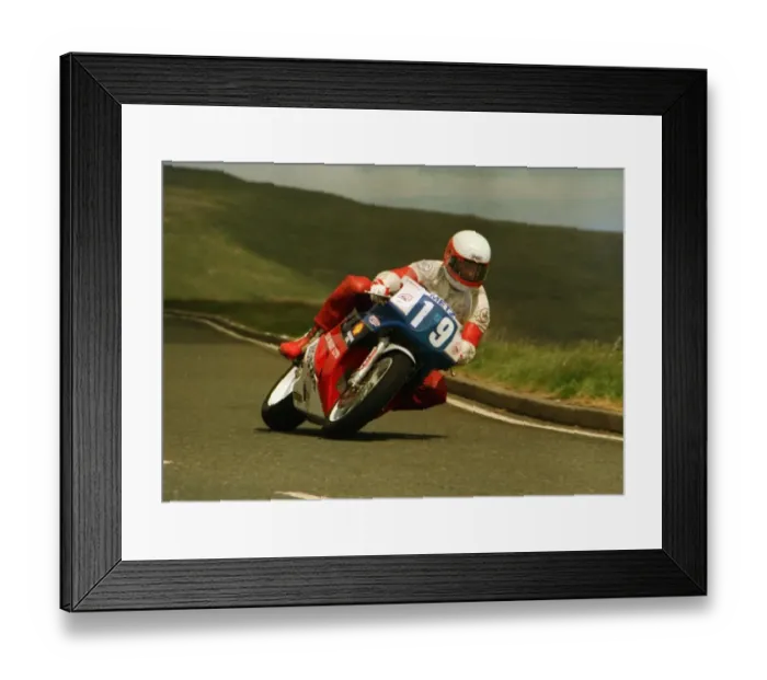 Framed Print : Bob Heath (Honda) 1988 Production B TT Framed Print : Bob Heath (Honda) 1988 Production B TT