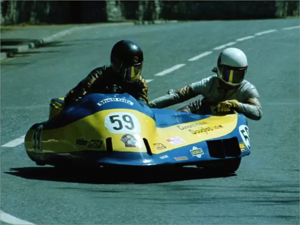 Brian Rostron & Keith Newman (Yamaha) 1982 Sidecar TT