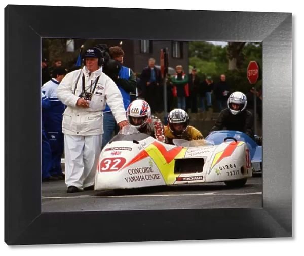 Bill Crook & Lee Patterson (Jacobs FZR) 1996 Sidecar TT