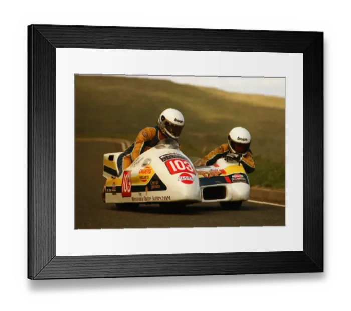 Framed Print : Martin Dwyer & Debee Statham (CWH Yamaha) 1988 Sidecar TT Framed Print : Martin Dwyer & Debee Statham (CWH Yamaha) 1988 Sidecar TT