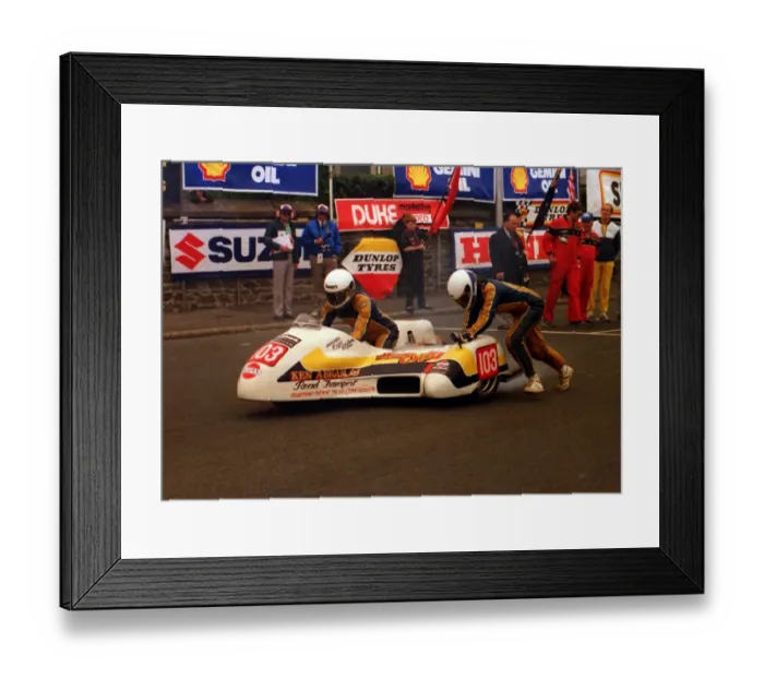 Framed Print : Martin Dwyer & Debee Statham (CWH Yamaha) 1988 Sidecar TT Framed Print : Martin Dwyer & Debee Statham (CWH Yamaha) 1988 Sidecar TT