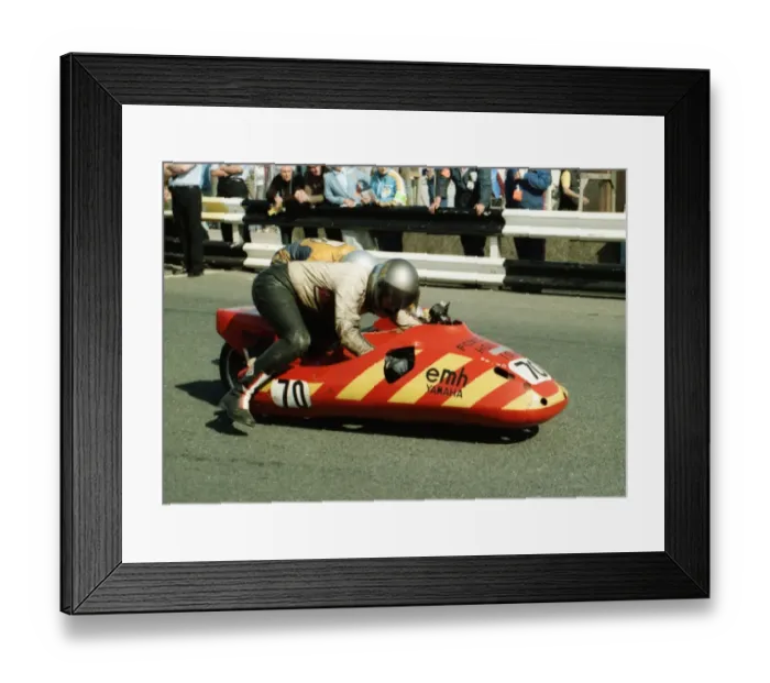 Framed Print : Stuart West & Alan Fisher (Windle Yamaha) 1984 Sidecar TT