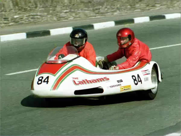 Brian Latham & Kathy Latham (Yamaha) 1984 Sidecar TT
