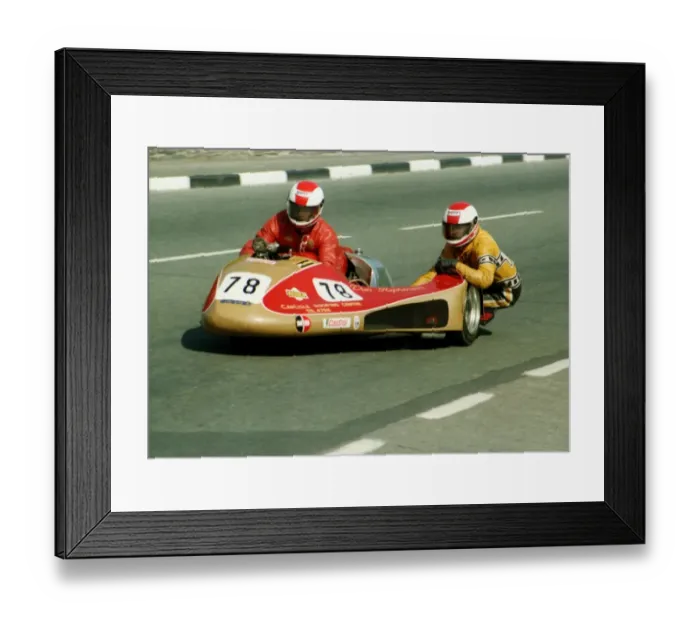 Framed Print : Derry Casson & Don Stephenson (Suzuki) 1984 Sidecar TT Framed Print : Derry Casson & Don Stephenson (Suzuki) 1984 Sidecar TT