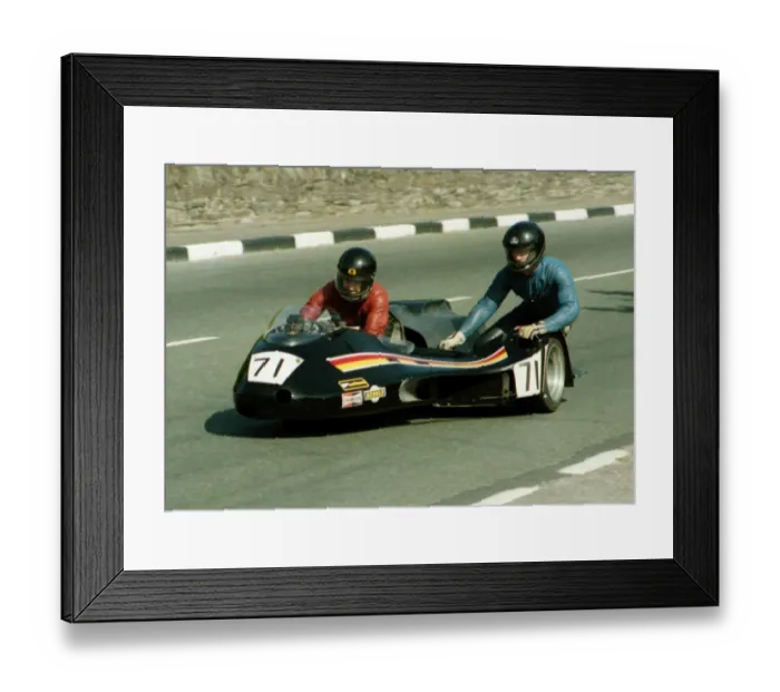 Framed Print : Dave Houghton & Eddy Yarker (Reemaun) 1984 Sidecar TT Framed Print : Dave Houghton & Eddy Yarker (Reemaun) 1984 Sidecar TT