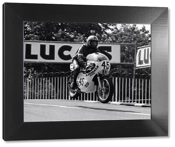 Eddie Roberts (Dugdale Maxton Yamaha) 1975 Classic TT