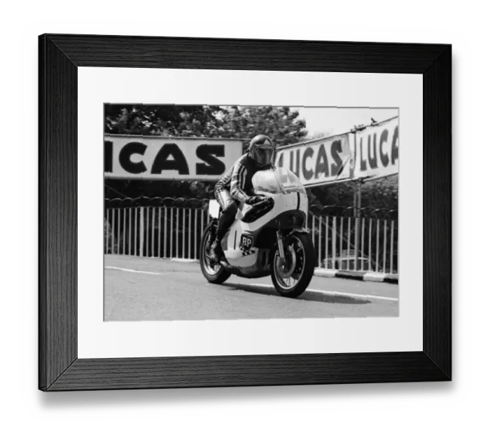 Framed Print : Percy Tait (Yamaha) 1975 Classic TT Framed Print : Percy Tait (Yamaha) 1975 Classic TT