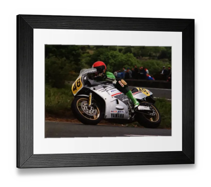 Framed Print : Steve Johnson (Yamaha) 1989 Senior TT Framed Print : Steve Johnson (Yamaha) 1989 Senior TT