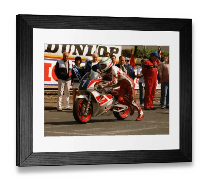 Framed Print : Barry Woodland (Yamaha) 1989 Junior TT Framed Print : Barry Woodland (Yamaha) 1989 Junior TT