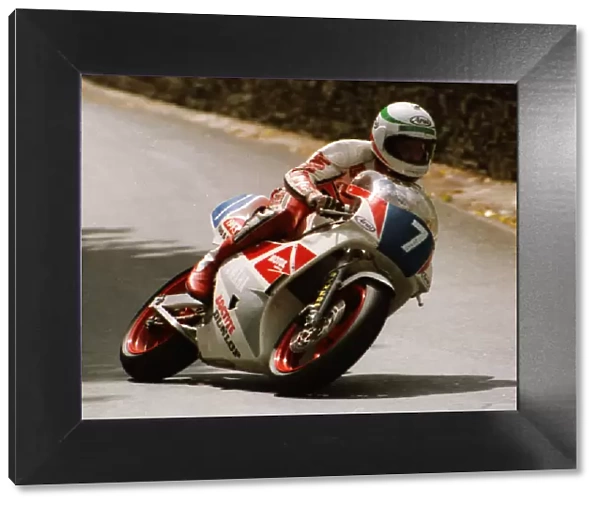 Barry Woodland (Yamaha) 1989 Junior TT