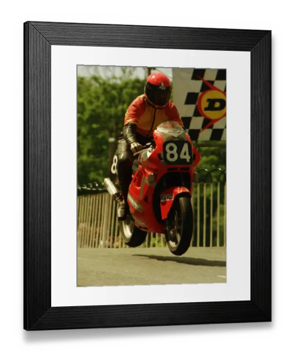 Framed Print : Steve Johnson (Honda) 1987 Formula Two TT Framed Print : Steve Johnson (Honda) 1987 Formula Two TT