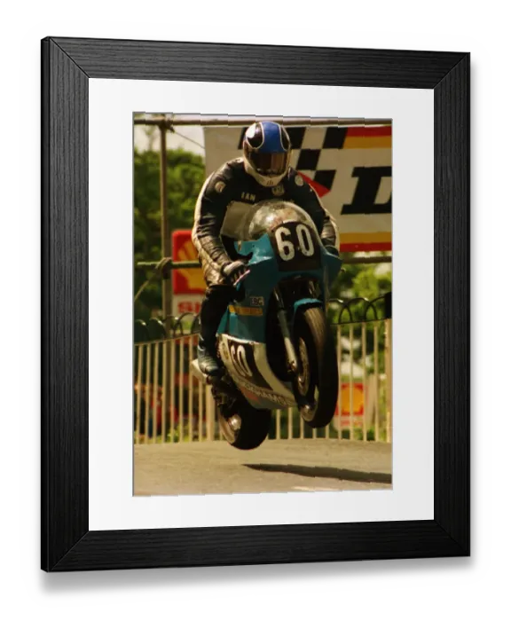 Framed Print : Ian Young (Crooks Kawasaki) 1987 Formula Two TT Framed Print : Ian Young (Crooks Kawasaki) 1987 Formula Two TT