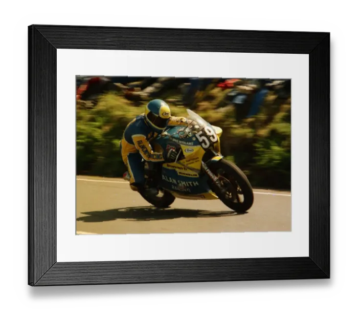 Framed Print : Dave Woolams (Kawasaki) 1987 Formula Two TT Framed Print : Dave Woolams (Kawasaki) 1987 Formula Two TT