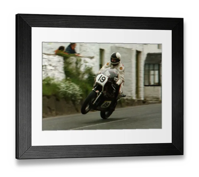 Framed Print : Steve Ward (Suzuki) 1979 Classic TT Framed Print : Steve Ward (Suzuki) 1979 Classic TT