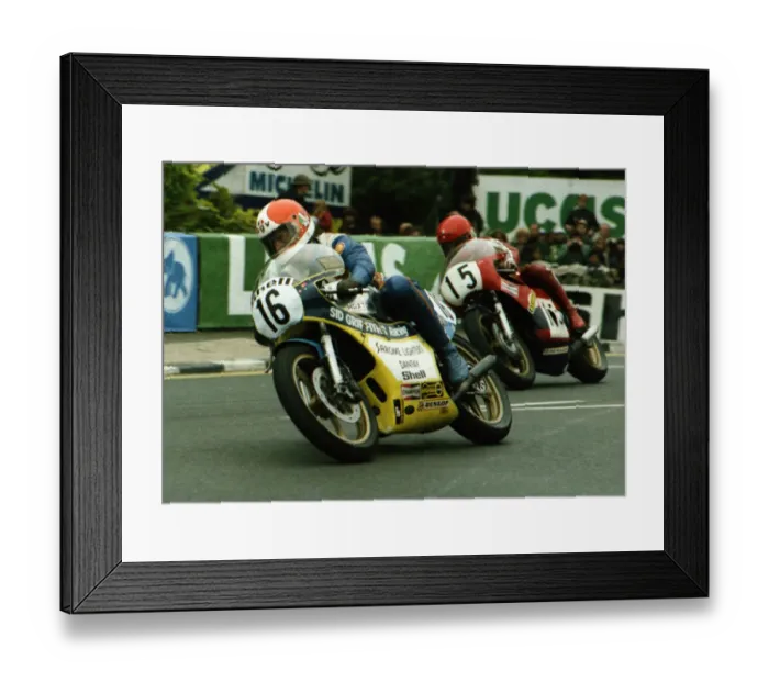 Framed Print : Chas Mortimer (Yamaha) and Jeff Sayle (Yamaha) 1979 Classic TT Framed Print : Chas Mortimer (Yamaha) and Jeff Sayle (Yamaha) 1979 Classic TT