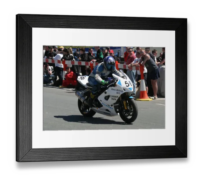 Framed Print : Chris Petty (Suzuki) 2006 Superbike TT