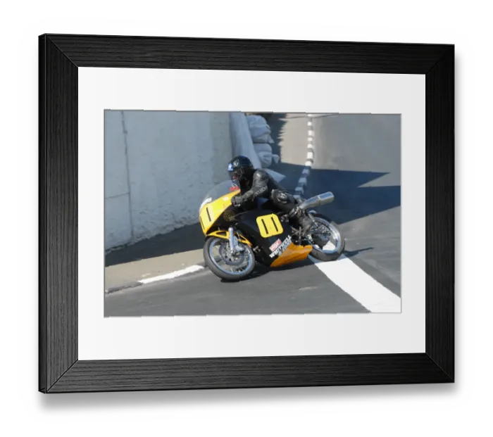 Framed Print : Ken Davis (Drixton Honda) 2010 Classic TT Framed Print : Ken Davis (Drixton Honda) 2010 Classic TT