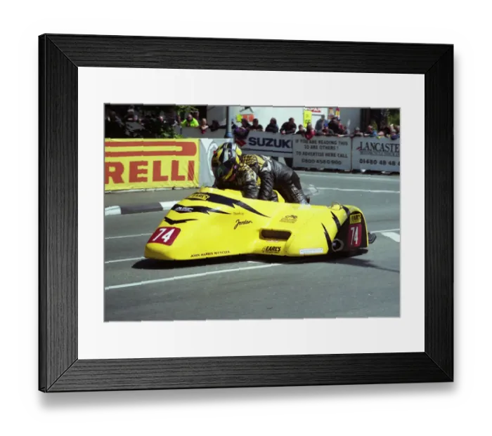 Framed Print : Dave Alcock & Dave Gledill (Shelbourne) 1999 Sidecar TT Framed Print : Dave Alcock & Dave Gledill (Shelbourne) 1999 Sidecar TT