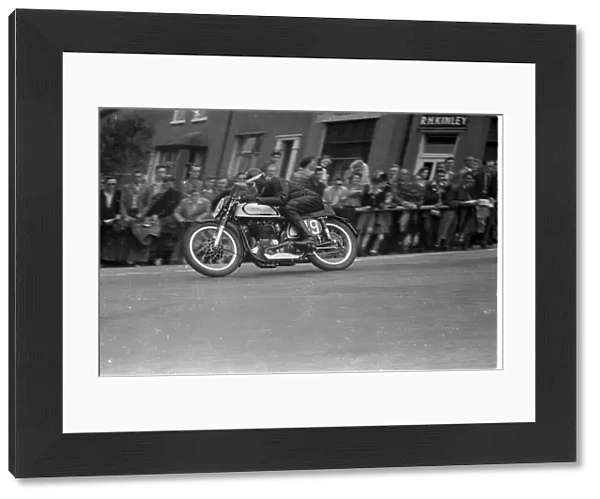 Dene Hollier (Norton) 1952 Senior TT
