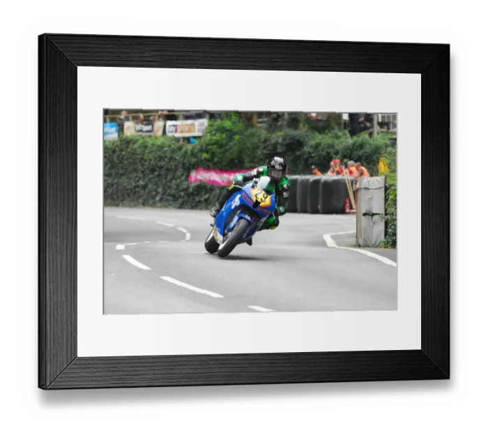 Framed Print : Julian Trummer (Honda) 2016 Senior Manx Grand Prix Framed Print : Julian Trummer (Honda) 2016 Senior Manx Grand Prix