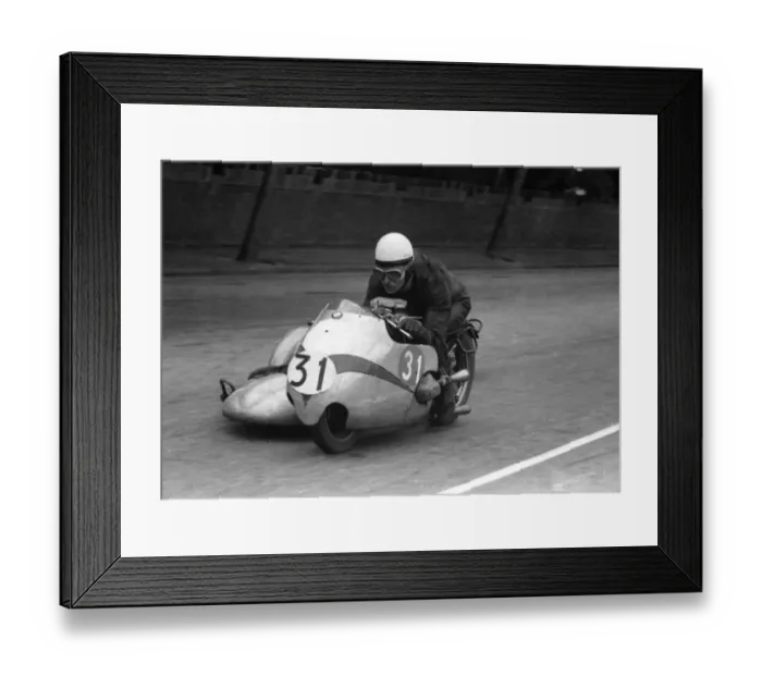 Framed Print : Helmut Fath & Alfred Wohlgemuth (BMW) 1959 Sidecar TT Framed Print : Helmut Fath & Alfred Wohlgemuth (BMW) 1959 Sidecar TT
