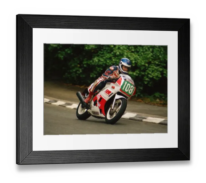 Framed Print : Dennis Trollope (Yamaha) 1988 Production D TT Framed Print : Dennis Trollope (Yamaha) 1988 Production D TT