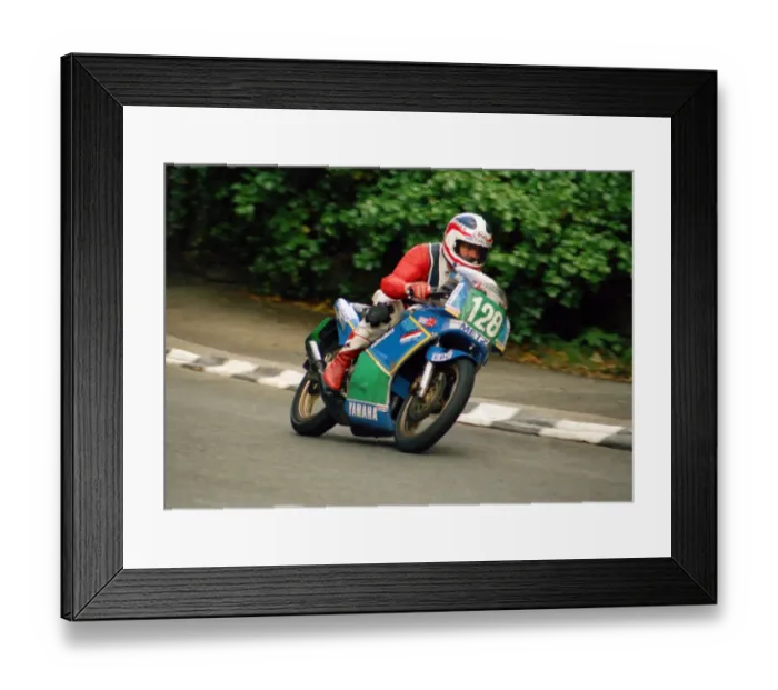 Framed Print : Ian McMillan (Yamaha) 1988 Production D TT Framed Print : Ian McMillan (Yamaha) 1988 Production D TT