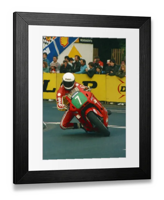 Framed Print : Dave Leach (Honda) 1988 Production C TT Framed Print : Dave Leach (Honda) 1988 Production C TT