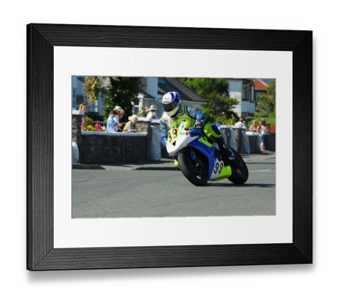 Framed Print : Stephen Beattie (KM LMR Triumph) 2014 Southern 100 Framed Print : Stephen Beattie (KM LMR Triumph) 2014 Southern 100