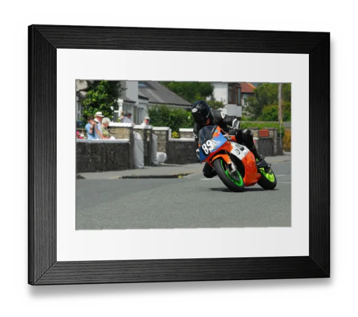 Framed Print : Adams Jones (Kawasaki) 2014 Southern 100 Framed Print : Adams Jones (Kawasaki) 2014 Southern 100