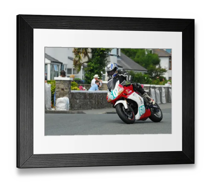 Framed Print : James Christie (Suzuki) 2014 Southern 100 Framed Print : James Christie (Suzuki) 2014 Southern 100
