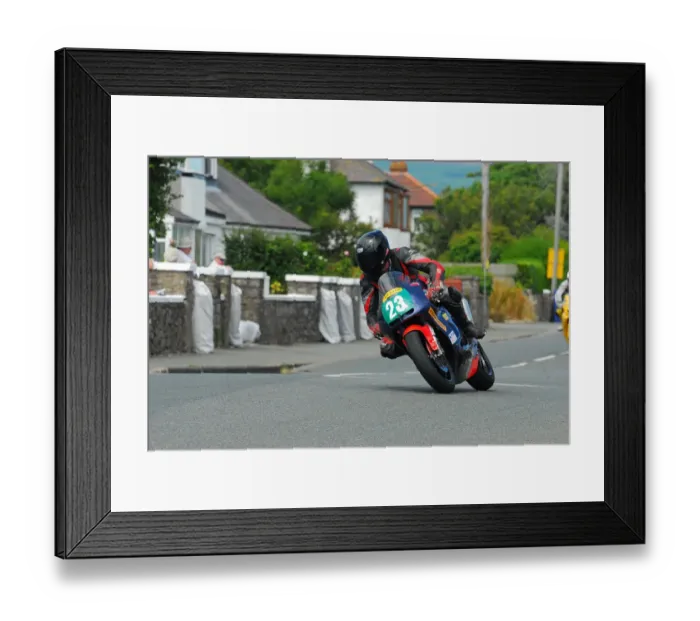 Framed Print : Derek Clark (Honda) 2014 Southern 100 Framed Print : Derek Clark (Honda) 2014 Southern 100