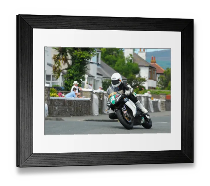Framed Print : Billy Cummins (Kawasaki) 2014 Southern 100 Framed Print : Billy Cummins (Kawasaki) 2014 Southern 100