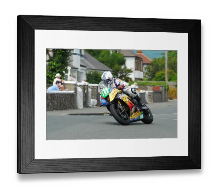 Framed Print : Paul Shoesmith (Kawasaki) 2014 Southern 100 Framed Print : Paul Shoesmith (Kawasaki) 2014 Southern 100