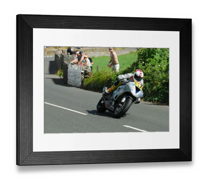 Framed Print : Mark Goodings (Kawasaki) 2014 Southern 100 Framed Print : Mark Goodings (Kawasaki) 2014 Southern 100