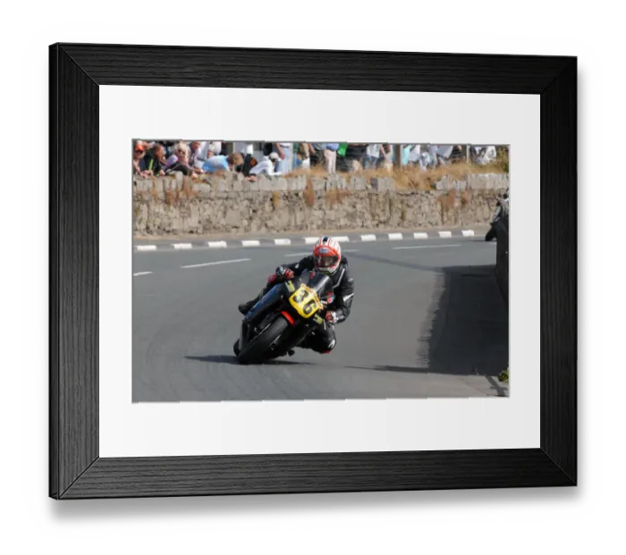 Framed Print : Anthony Redmond (Yamaha) 2014 Southern 100
