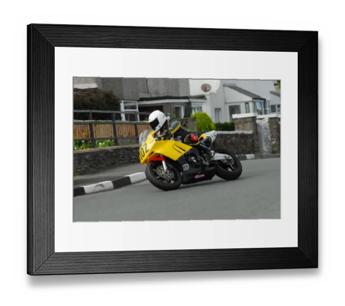 Framed Print : Kris Hibberd (Honda) 2012 Southern 100 Framed Print : Kris Hibberd (Honda) 2012 Southern 100
