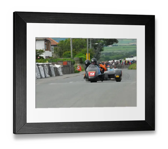 Framed Print : Darren Hope & Paul Bumfrey (LCR Honda) 2012 Southern 100 Framed Print : Darren Hope & Paul Bumfrey (LCR Honda) 2012 Southern 100