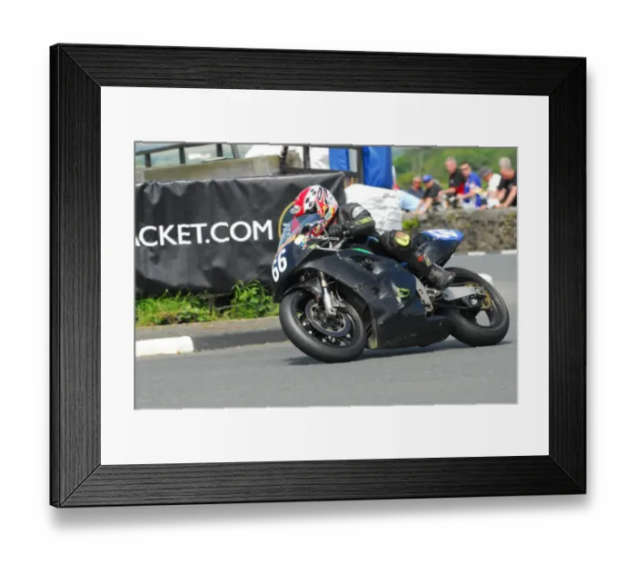 Framed Print : John Turner (Kawasaki) 2012 Southern 100 Framed Print : John Turner (Kawasaki) 2012 Southern 100