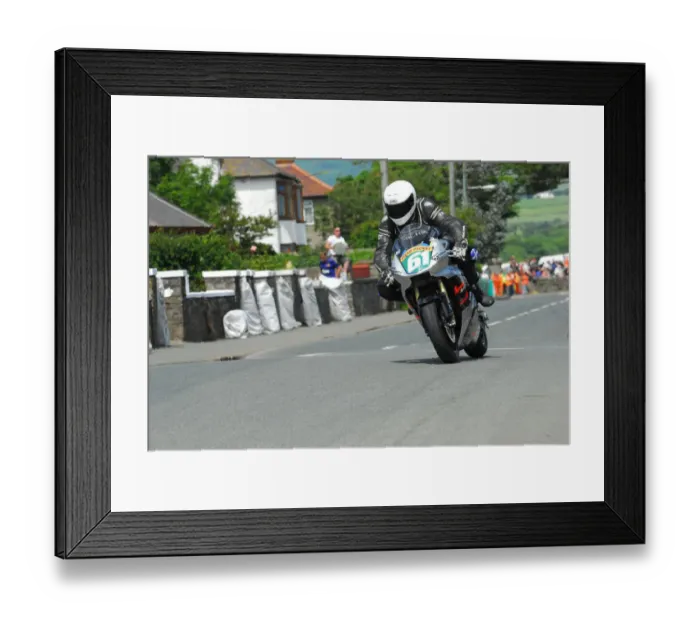 Framed Print : Leon Murphy (Kawasaki) 2012 Southern 100 Framed Print : Leon Murphy (Kawasaki) 2012 Southern 100