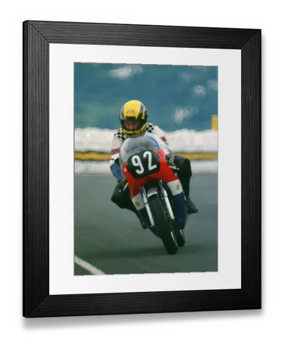 Framed Print : Steve Murray (Suzuki Tigcraft) 1999 Singles TT Framed Print : Steve Murray (Suzuki Tigcraft) 1999 Singles TT
