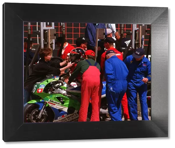 Peter Jarmann (Kawasaki) 1999 Lightweight 400 TT