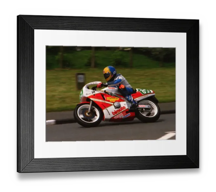Framed Print : Kevin Murphy (Bimota) 1999 Lightweight 400 TT Framed Print : Kevin Murphy (Bimota) 1999 Lightweight 400 TT
