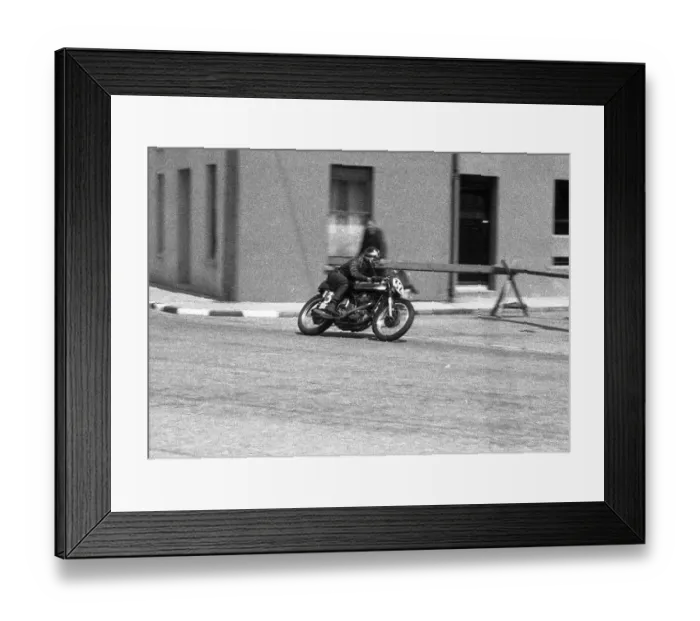 Framed Print : Errol Grant (Norton) 1956 Senior TT Framed Print : Errol Grant (Norton) 1956 Senior TT