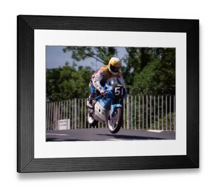 Framed Print : Mick Lofthouse (DTR Yamaha) 1994 Ultra Lightweight TT Framed Print : Mick Lofthouse (DTR Yamaha) 1994 Ultra Lightweight TT