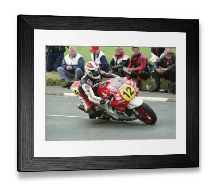 Framed Print : Chris Richardson (Honda) 1994 Supersport TT Framed Print : Chris Richardson (Honda) 1994 Supersport TT